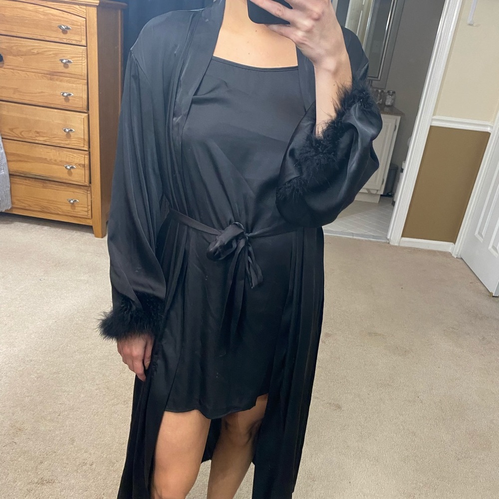 Slip black dress and robe with fur on sleeves size small